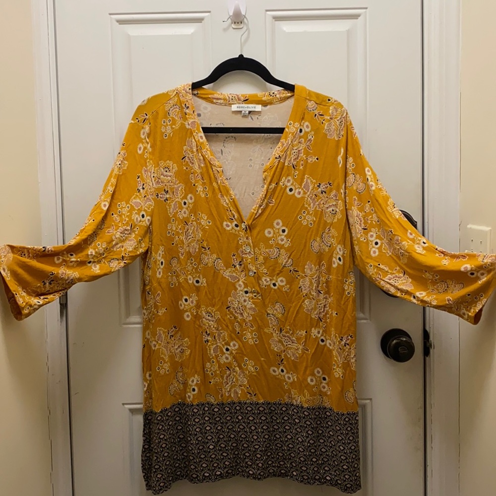 Rose & Olive Mustard Paisley Print Floral Tunic - EUC Size 2X